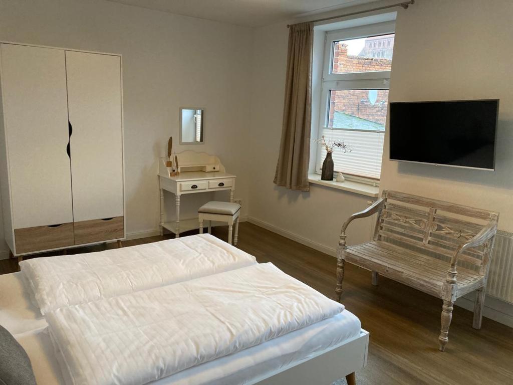 Das Bilderbuchcafe - Ferien - Apartment No 3 - Markt 7 Havelberg Eksteriør billede
