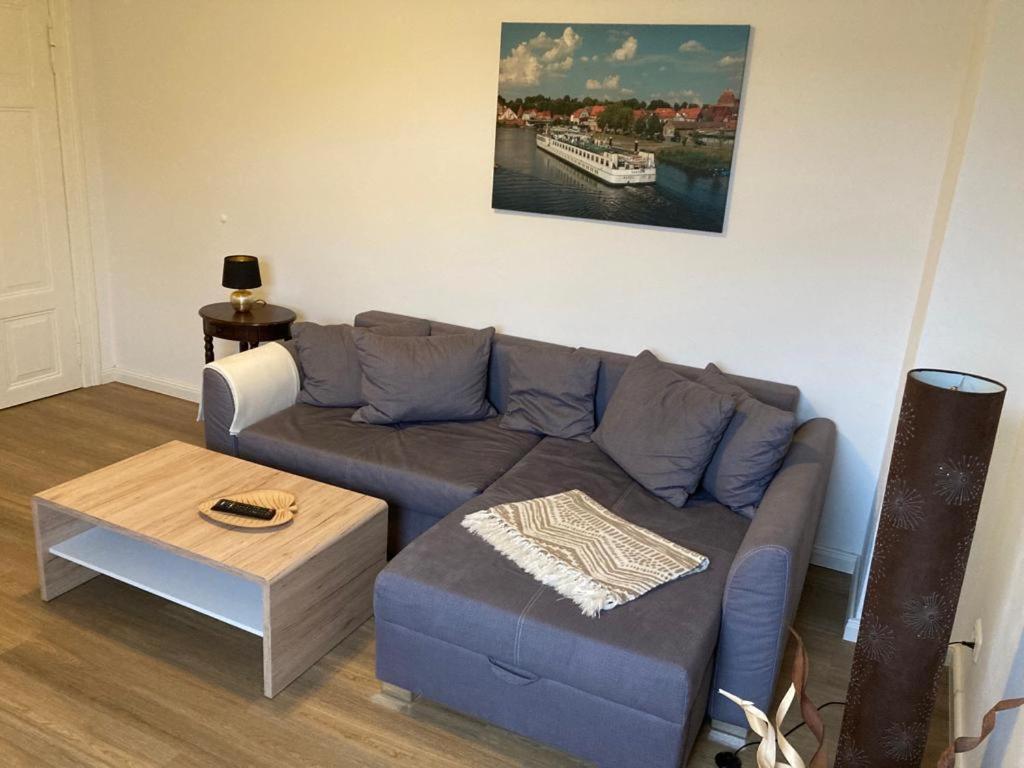 Das Bilderbuchcafe - Ferien - Apartment No 3 - Markt 7 Havelberg Eksteriør billede