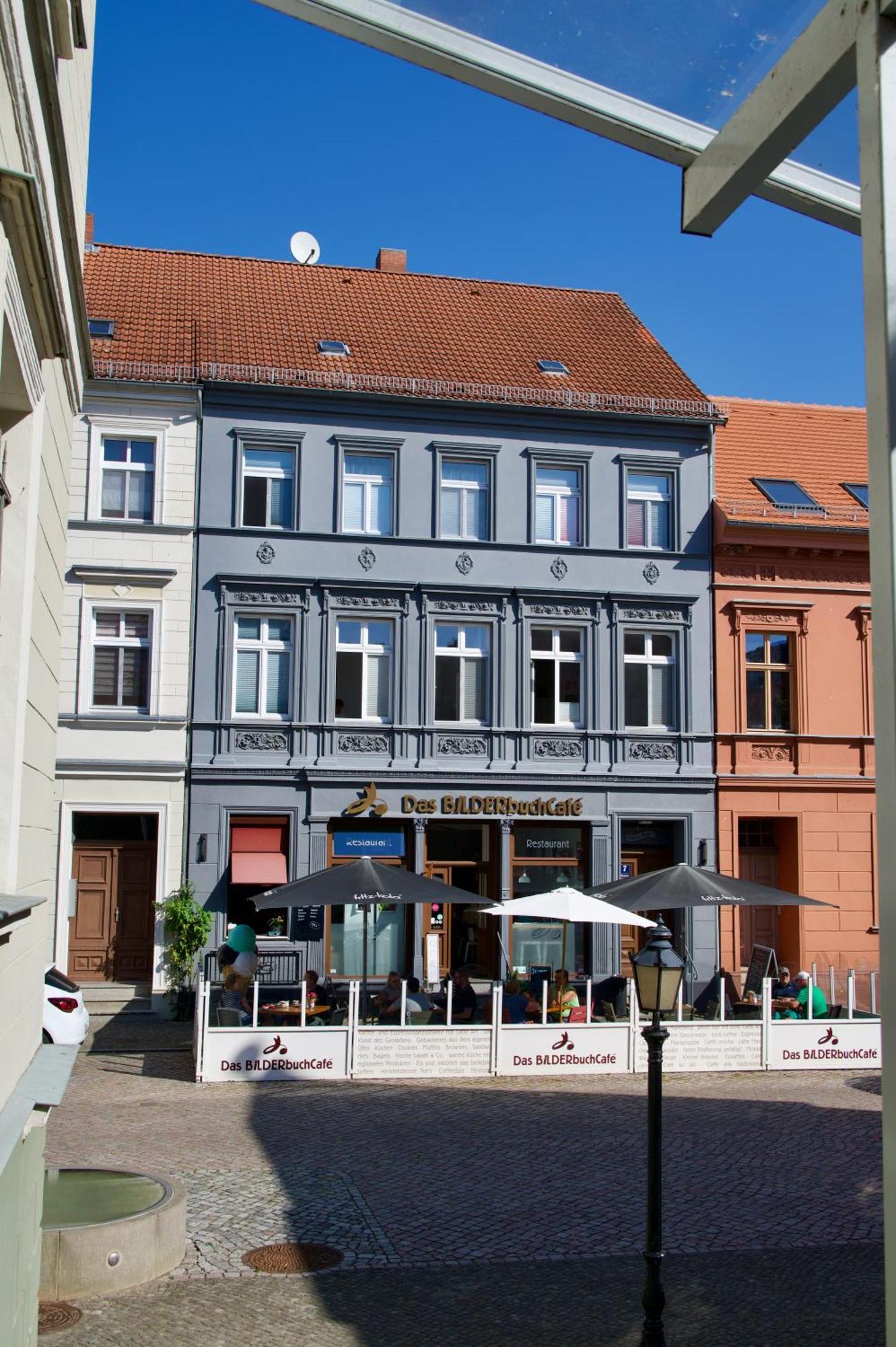 Das Bilderbuchcafe - Ferien - Apartment No 3 - Markt 7 Havelberg Eksteriør billede