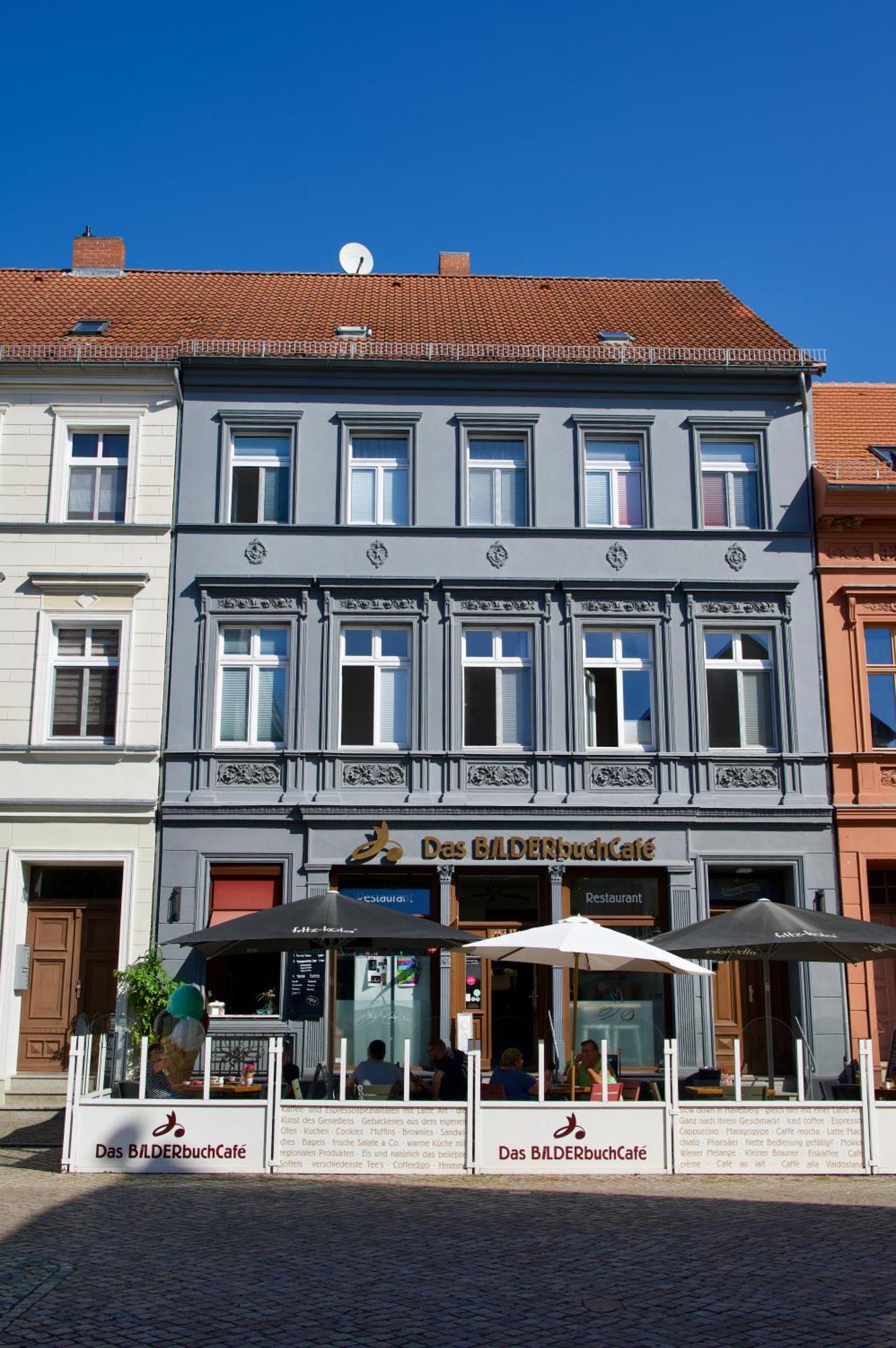 Das Bilderbuchcafe - Ferien - Apartment No 3 - Markt 7 Havelberg Eksteriør billede